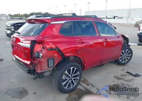 2025 Toyota Corolla Cross Xle z USA, uszkodzony, nr VIN 7MUDAAAG3SV142932